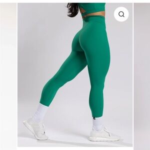 NWT Pureluxe 26” Legging